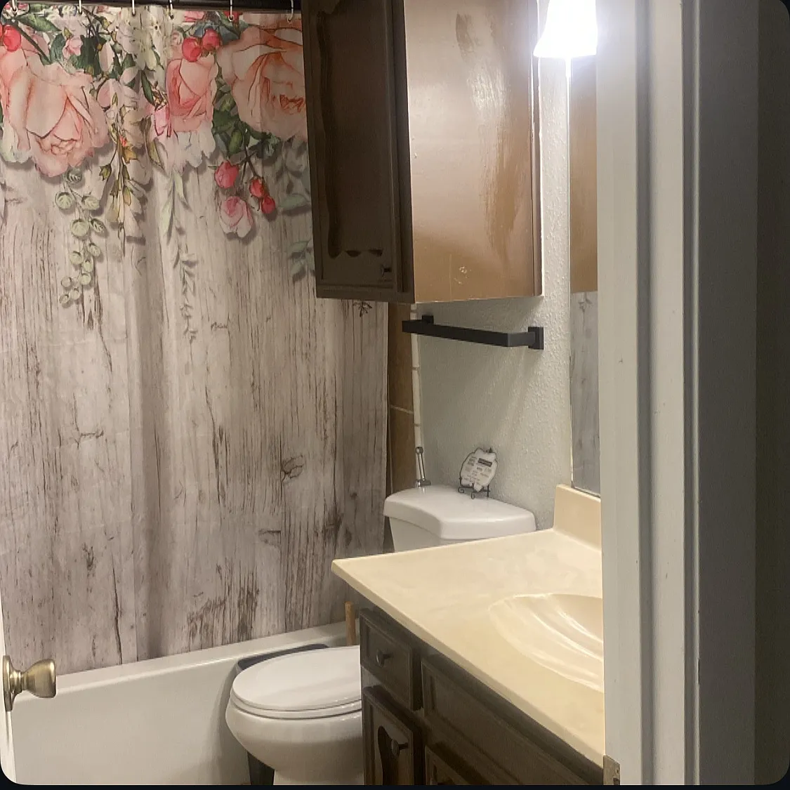 111 Rigby Owen Rd — Photo 1