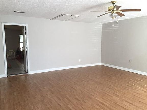 4th image of 517 Owens Dr