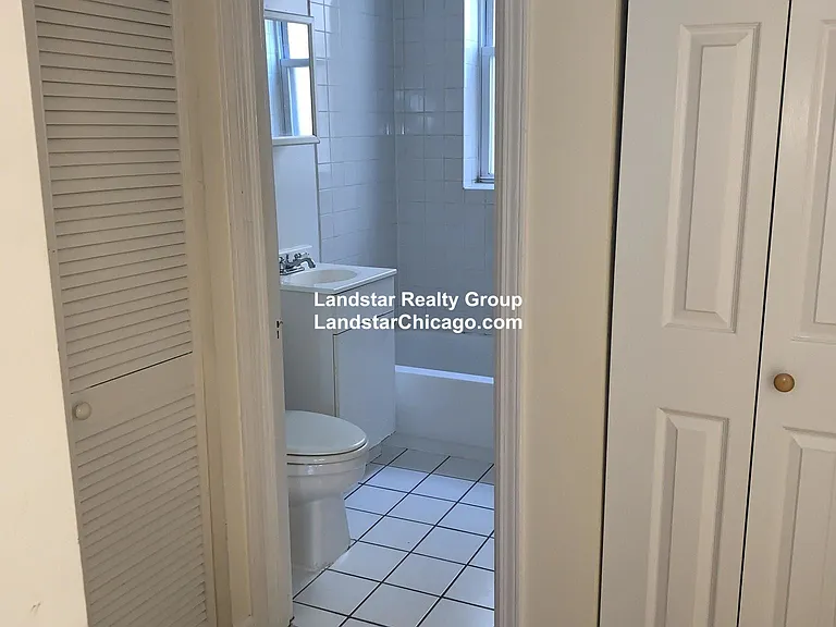 3040 N Whipple St #1 — Photo 5