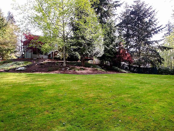 5th image of 21784 21st Ave W
