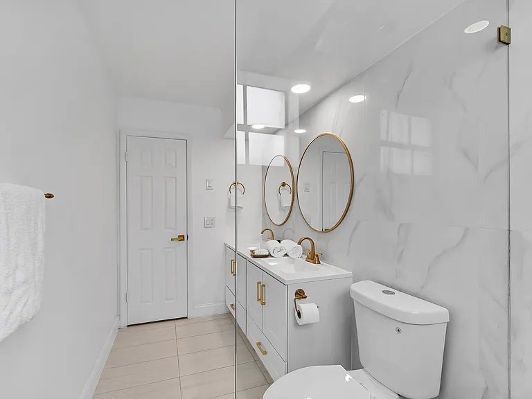 5012 Hayes St — Photo 5