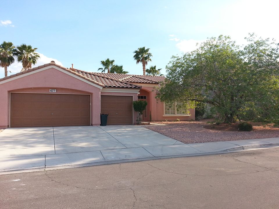 1st image of 677 Canyon Crest Dr