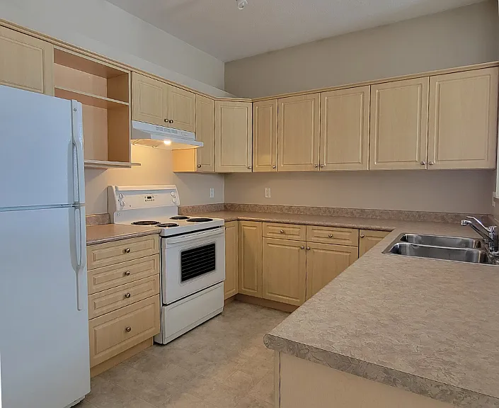 9914 101st Ave — Photo 20