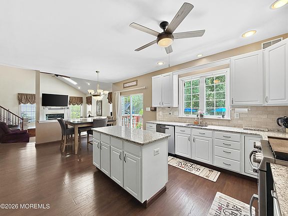 4th image of 26 Gristmill Road