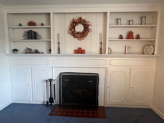 5th image of 5349 Gardner Dr