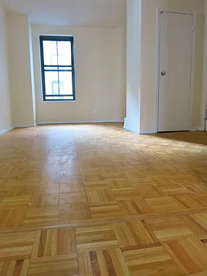 Rented by City & Suburban | media 21