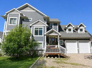 10118 S 96th Ave, Grande Prairie, AB T8V0M6