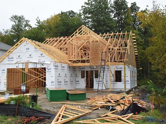 2nd image of 1036 Preserve Ln