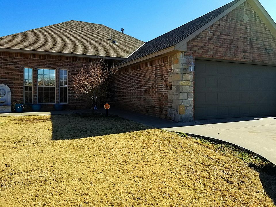 1st image of 9008 NW 93rd Cir