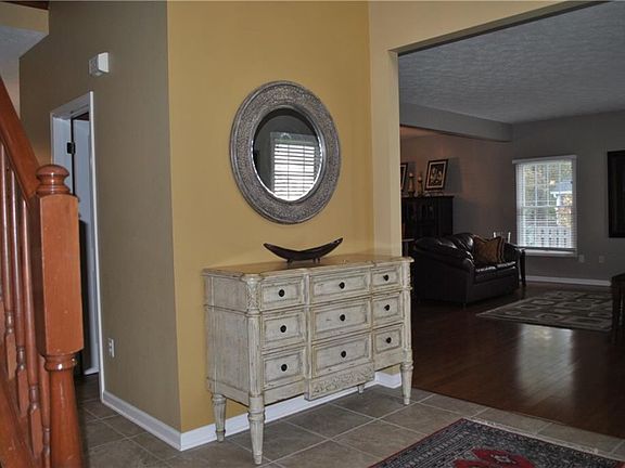 2nd image of 8735 Sommerwood Dr
