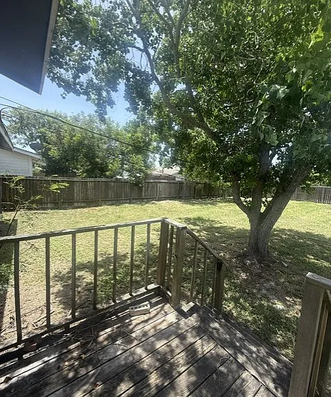1809 Merriman Ave — Photo 18