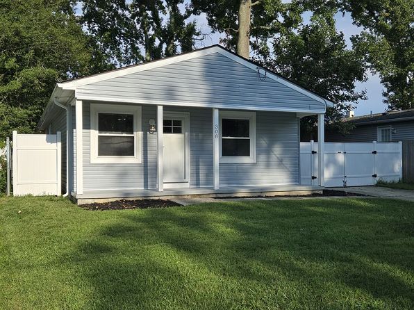 308 Falcon Dr