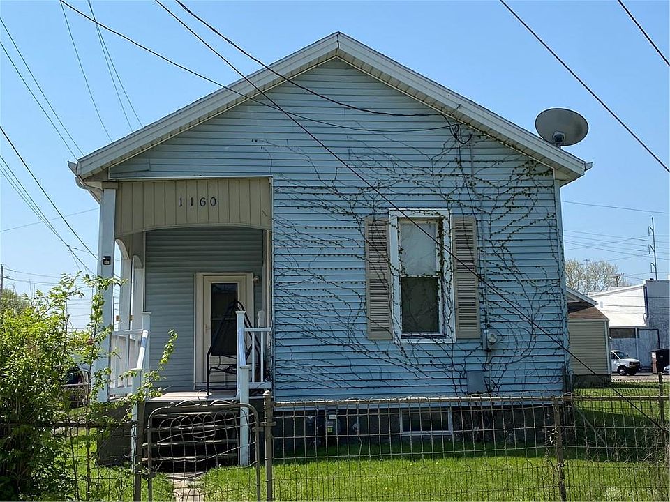 2nd image of 1160 Herman Ave