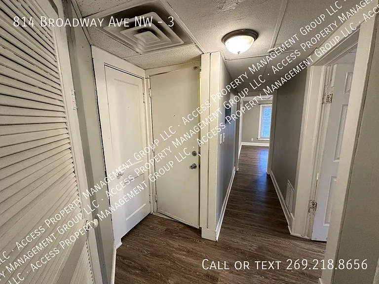 814 Broadway Ave NW #3 — Photo 3