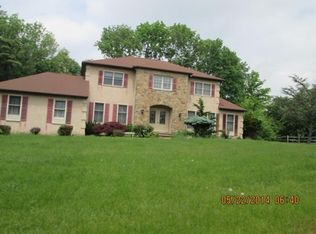 1311 Cinnamon Dr, Fort Washington, PA 19034