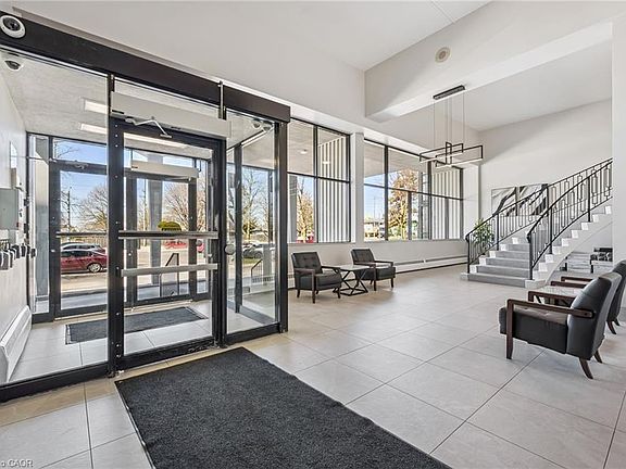 4th image of 24 Midland Dr #604