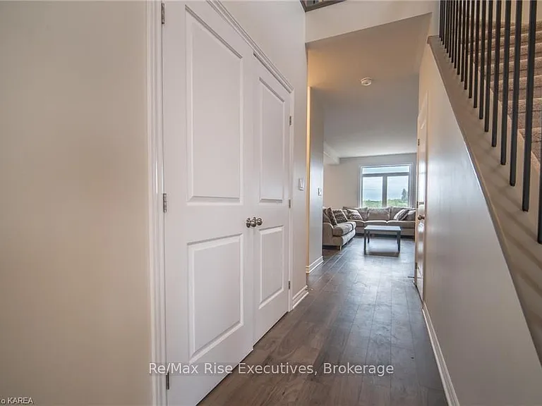 1673 Brookedayle Ave — Photo 6