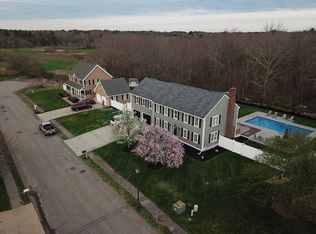 11 Jacobs Ln, Whitman, MA 02382