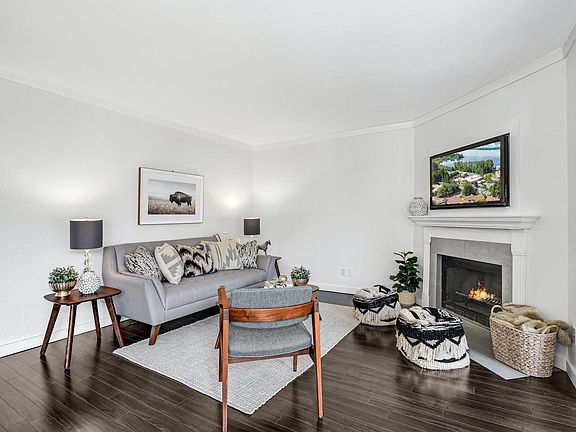 3rd image of 9912 NE 116th St APT 107