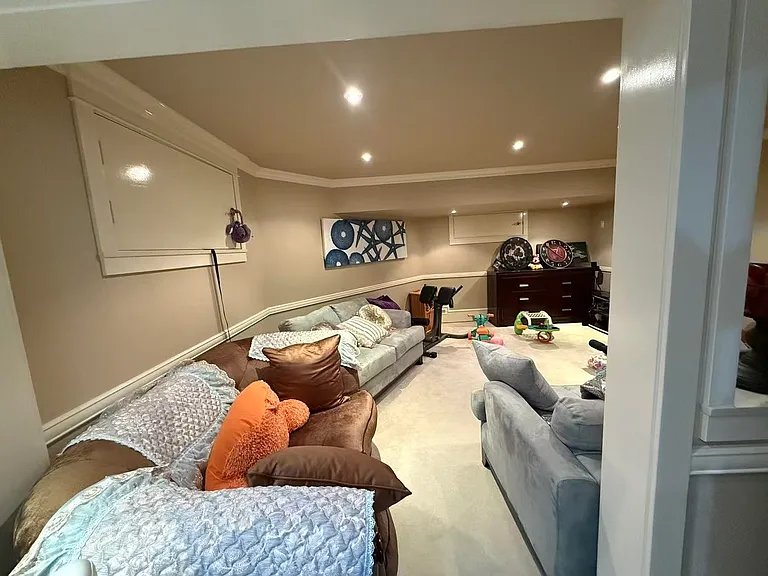 750 Greenwood Rd #2 — Photo 10