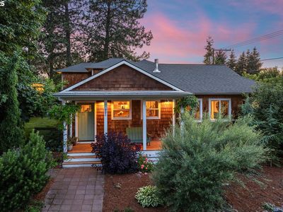 902 Elan Dr, Hood River, OR, 97031