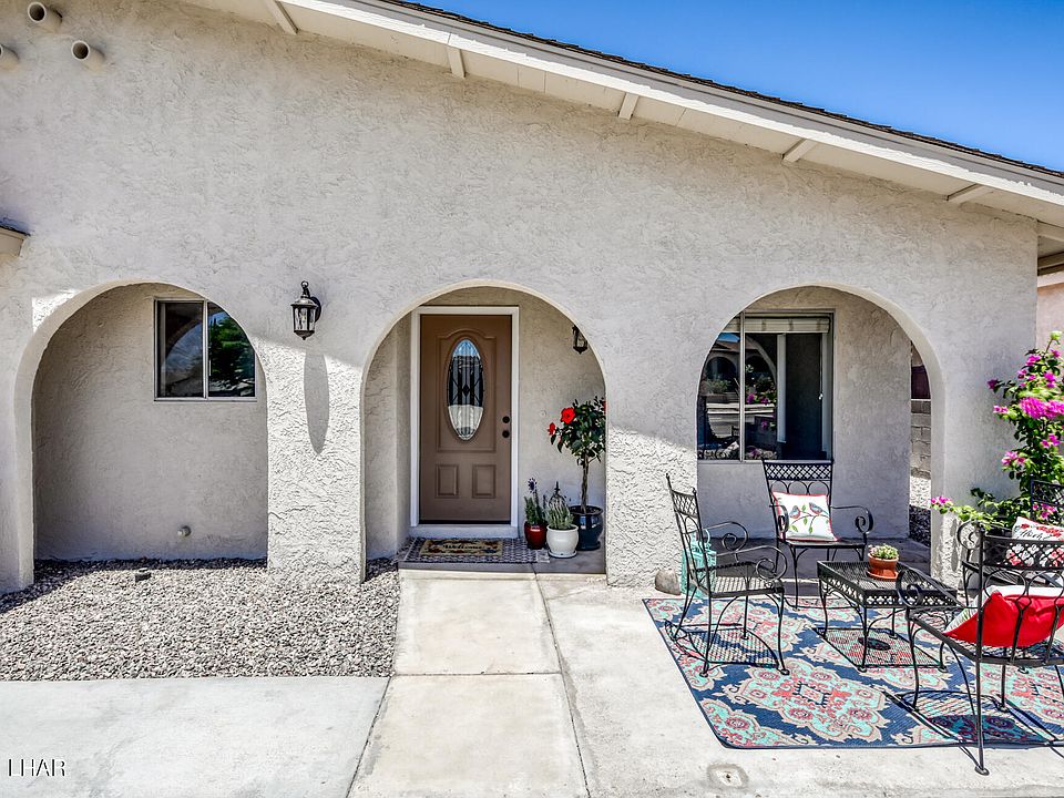 1st image of 3295 Chemehuevi Blvd