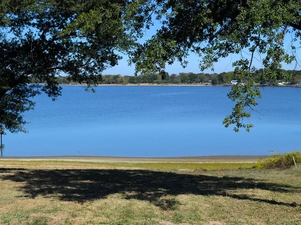 1540 Shoreline Dr, Kemp, TX 75143