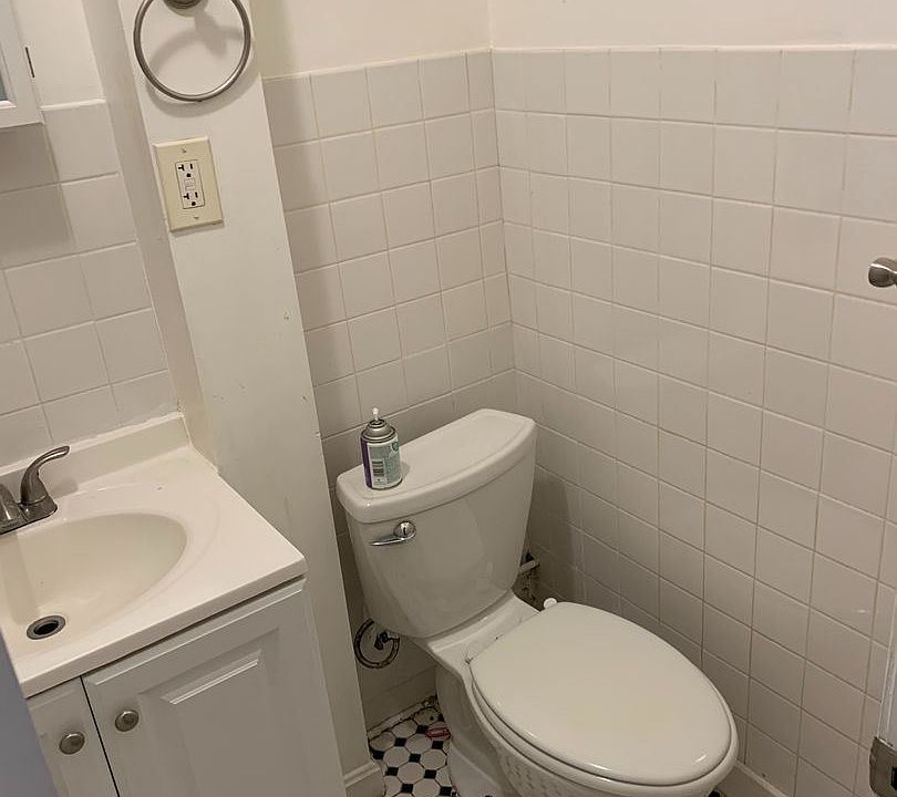 2nd image of 746 Broadway #9296430