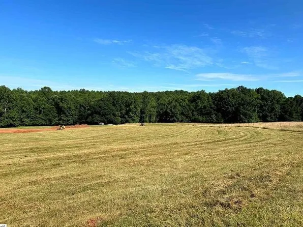 3075 Saluda Dam Rd, Easley, SC 29640