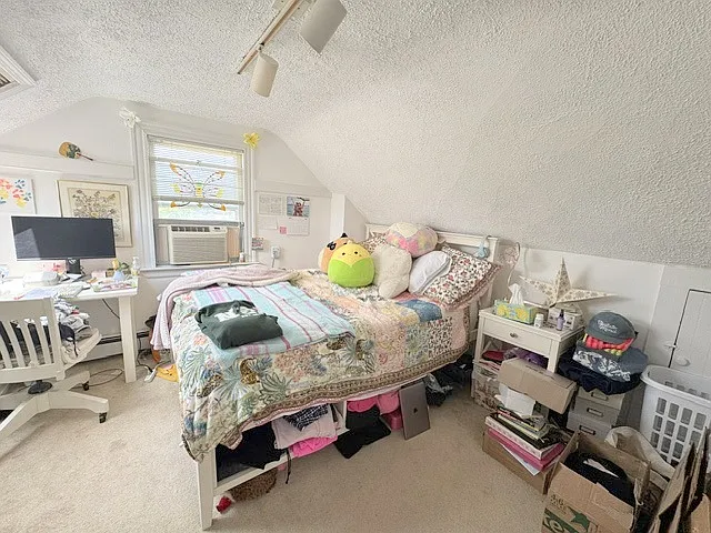 24 Shepard St #2 — Photo 6