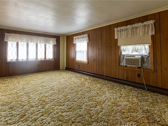 5th image of 608 Peffer Ave