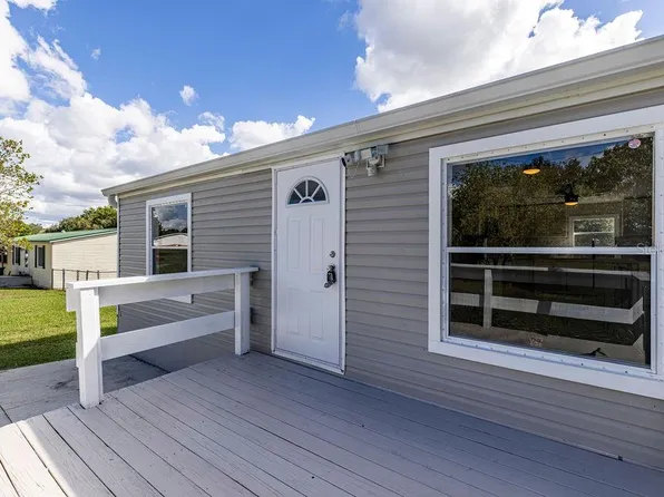 7869 County Road 109e, Lady Lake, FL 32159
