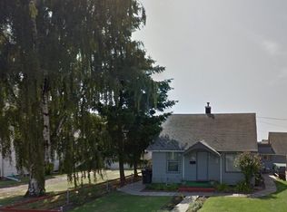 22 SE 6th St, College Place, WA 99324