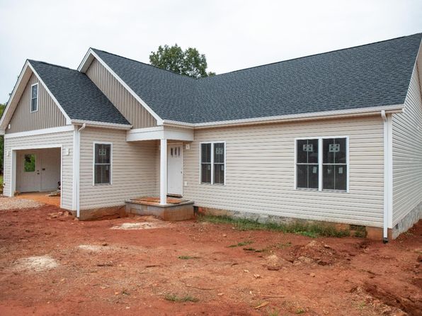 85 Montfair Dr