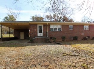 3937 Old Lexington Rd, Winston Salem, NC 27107