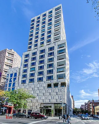 Rented by Keller Williams NYC | media 19