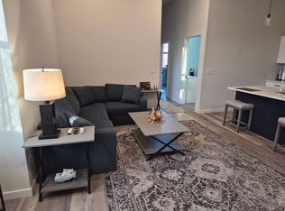 32-40 Pleasant St, Claremont, NH 03743