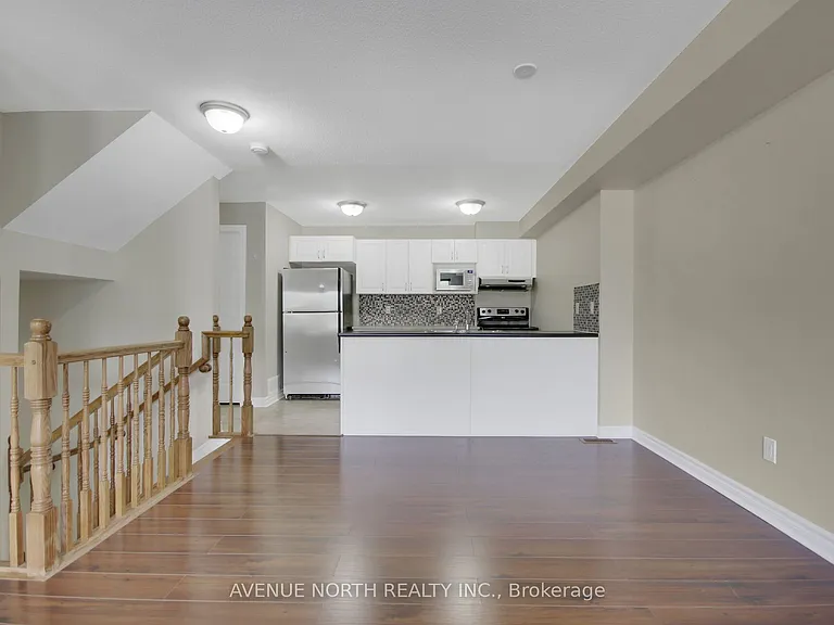 772 Chapman Mills Dr #A — Photo 4