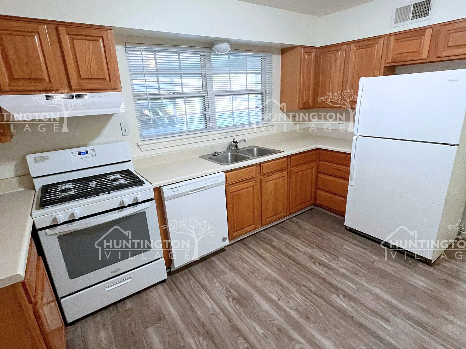 4 bed, 1250 sqft, $1,495 — Photo 3