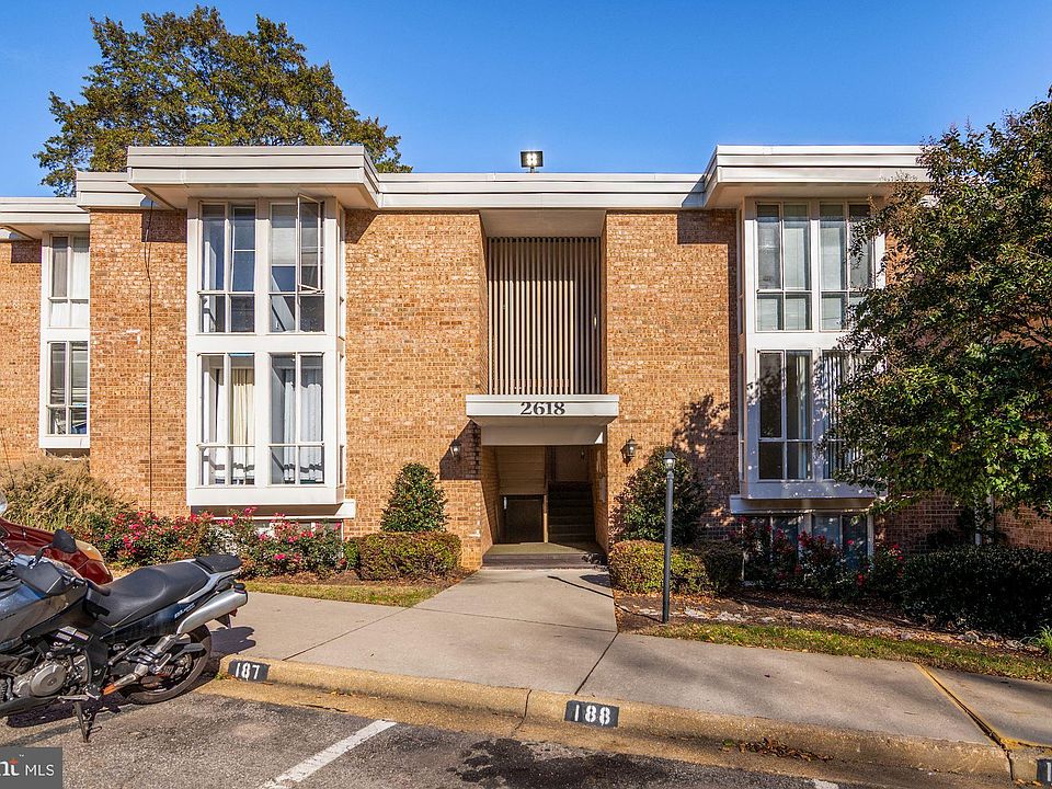 1st image of 2618 Redcoat Dr #186-2C