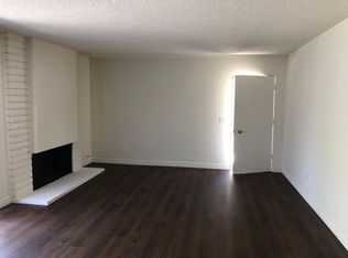 1801 Bedford Ln APT F, Newport Beach, CA 92660