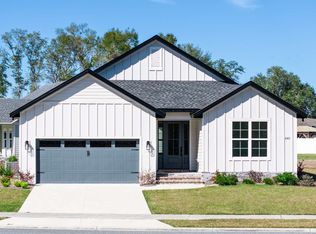 240 SW Bellflower Dr, Lake City, FL 32024