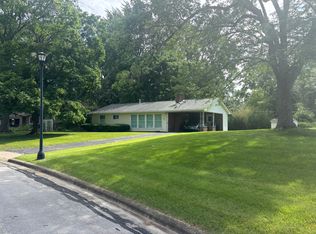 345 Circle Ct, Westerville, OH 43081