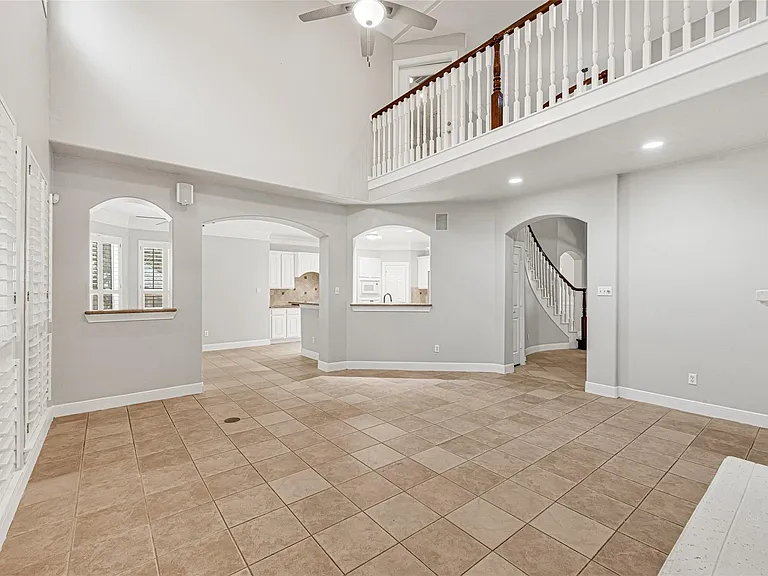 8619 Arranmore Ln — Photo 5