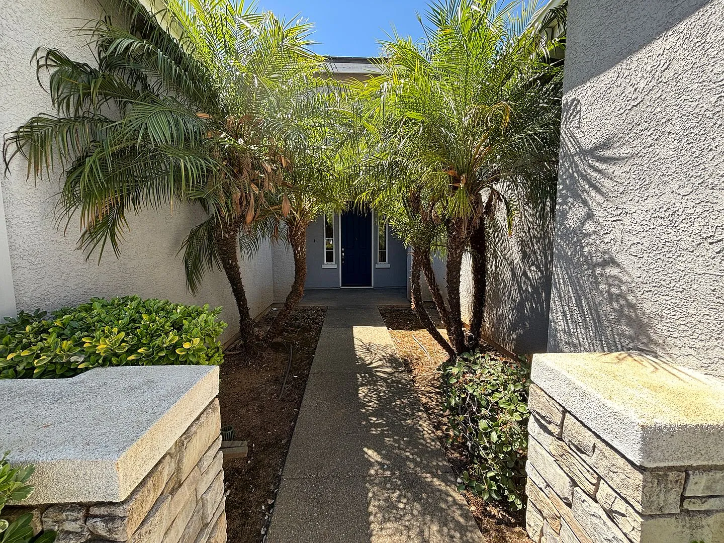 Beautiful Home with Great Layout in Newton Ranch — Photo 2