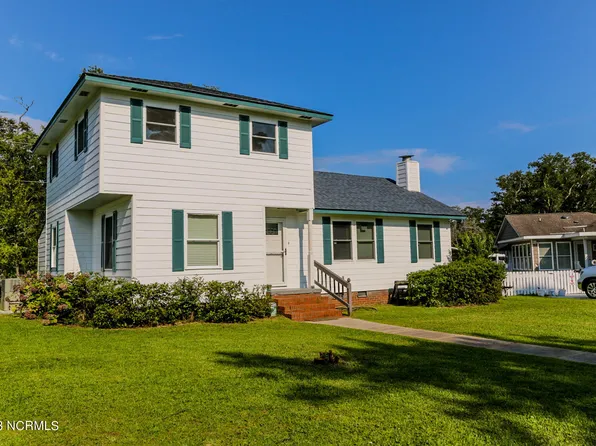 313 Virginia Avenue, Morehead City, NC 28557