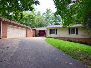 428 Four Brooks Rd, Winston Salem, NC 27107