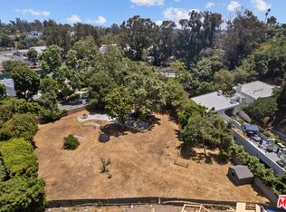 1511 Old Oak Rd, Los Angeles, CA 90049