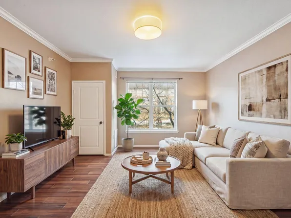 13560 Technology Dr APT 1104, Eden Prairie, MN 55344