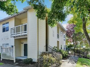 1026 NE Palmblad Dr #102, Gresham, OR 97030